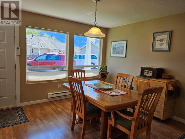 601 - 9th Street Unit# 6, House attached with 2 bedrooms, 2 bathrooms and 1 parking in Keremeos BC | Image 6