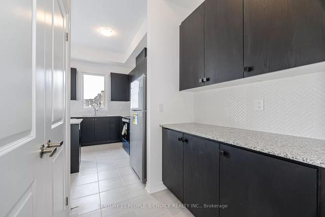 16 Quilico Rd, House attached with 3 bedrooms, 3 bathrooms and 2 parking in Vaughan ON | Image 10