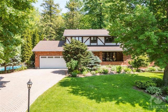 6431 Clingin Lane, House detached with 4 bedrooms, 3 bathrooms and 8 parking in Ottawa ON | Image 1
