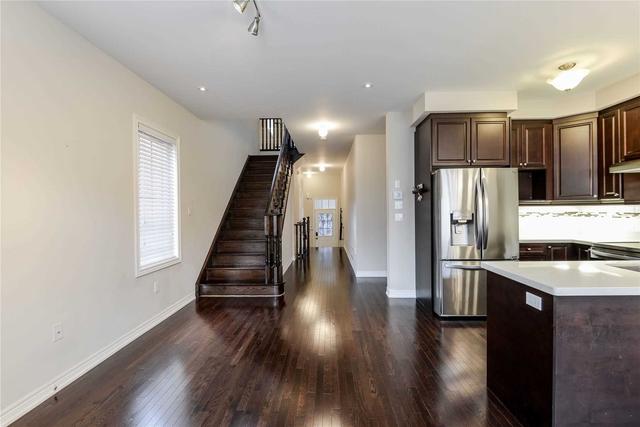 14 Via Toscana Dr, House attached with 3 bedrooms, 4 bathrooms and 3 parking in Vaughan ON | Image 39