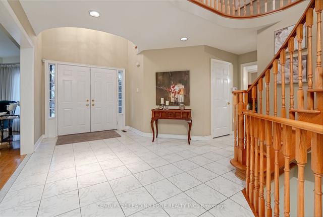8 Mooreland Ct, House detached with 4 bedrooms, 4 bathrooms and 4 parking in Markham ON | Image 23