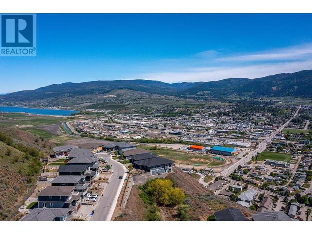 5138 Turtle Pond Pl, House detached with 3 bedrooms, 2 bathrooms and 4 parking in Vernon BC | Image 59