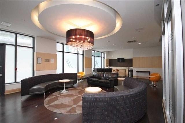 1013 - 600 Fleet St, Condo with 2 bedrooms, 2 bathrooms and 1 parking in Toronto ON | Image 8