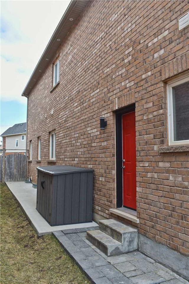 84 Evanwood Cres, House attached with 4 bedrooms, 4 bathrooms and 3 parking in Brampton ON | Image 28