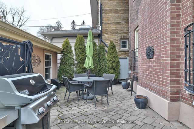 1 Chudleigh Ave, House detached with 3 bedrooms, 2 bathrooms and 2 parking in Toronto ON | Image 32