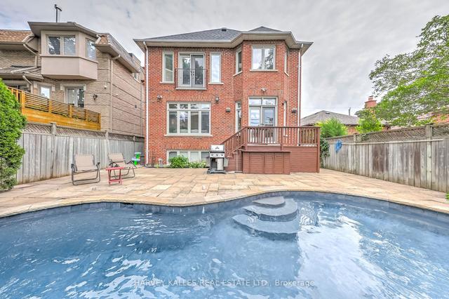 523 Douglas Ave, House detached with 4 bedrooms, 5 bathrooms and 6 parking in Toronto ON | Image 35