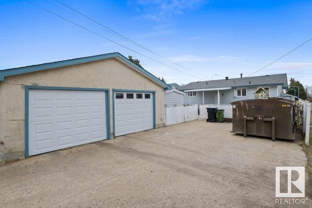 5532 142a Ave Nw, House detached with 3 bedrooms, 2 bathrooms and null parking in Edmonton AB | Image 24
