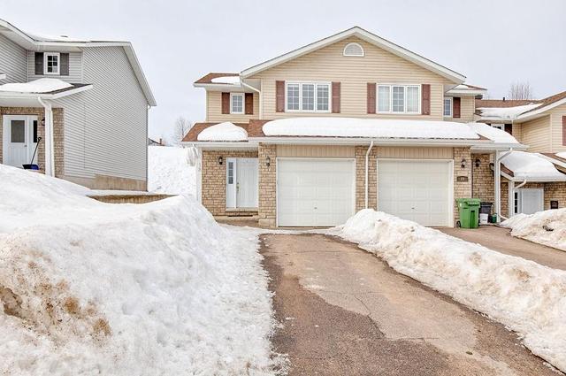 18 Northbrook Road, Townhouse with 3 bedrooms, 2 bathrooms and 2 parking in Petawawa ON | Image 3