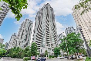 1602 - 23 Hollywood Ave, Condo with 2 bedrooms, 2 bathrooms and 1 parking in Toronto ON | Image 1