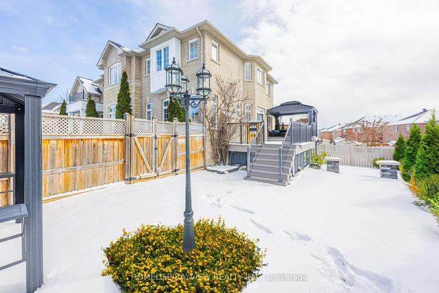 72 Caprara Cres, House detached with 4 bedrooms, 5 bathrooms and 4 parking in Markham ON | Image 26