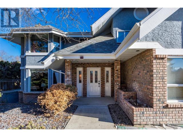 1610 Highland Dr N, House detached with 4 bedrooms, 2 bathrooms and 2 parking in Kelowna BC | Image 19
