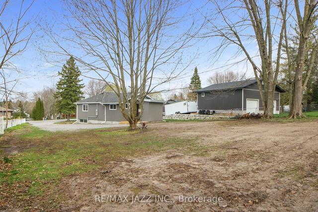 99 Cowans Cres, House detached with 2 bedrooms, 2 bathrooms and 8 parking in Kawartha Lakes ON | Image 27