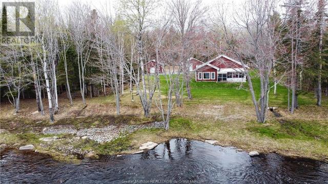 545 Pabineau Falls Rd, House detached with 3 bedrooms, 2 bathrooms and null parking in Bathurst NB | Image 1