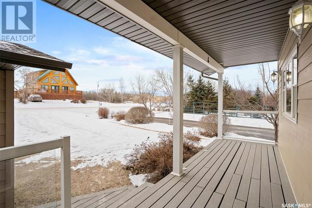 317 Cumming Avenue, House detached with 4 bedrooms, 3 bathrooms and null parking in Manitou Beach SK | Image 5
