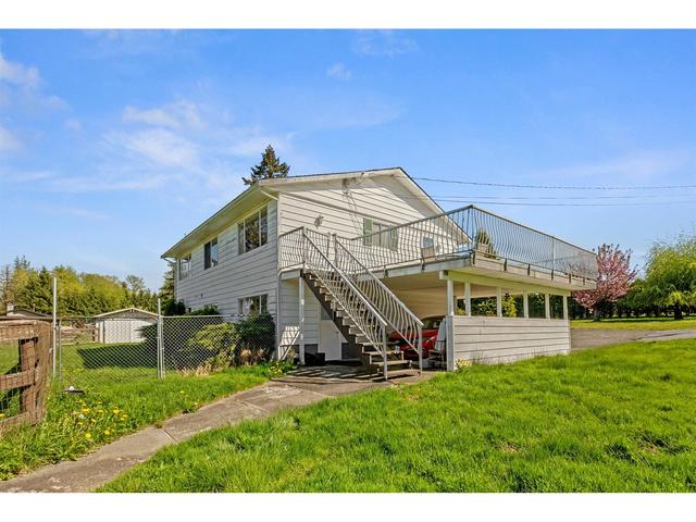 19557 82 A Avenue, House other with 3 bedrooms, 2 bathrooms and 20 parking in Surrey BC | Image 32