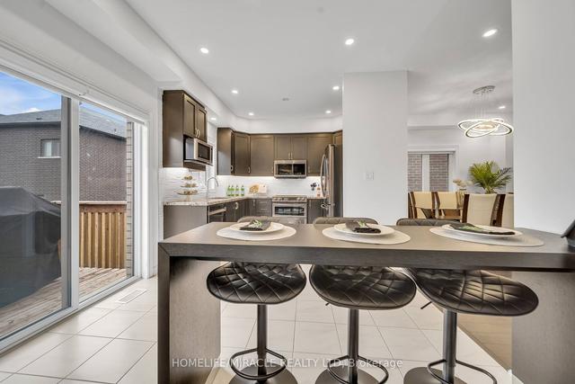 47 Flagg Ave, House detached with 4 bedrooms, 3 bathrooms and 6 parking in Brant ON | Image 5