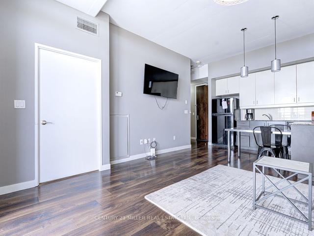 807 - 191 King St S, Condo with 1 bedrooms, 2 bathrooms and 1 parking in Waterloo ON | Image 37
