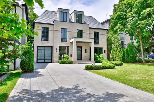 4 Forest Wood, House detached with 5 bedrooms, 8 bathrooms and 5 parking in Toronto ON | Image 1
