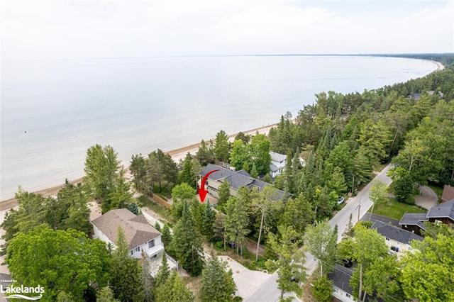 1666 Shore Lane, House detached with 3 bedrooms, 1 bathrooms and 5 parking in Wasaga Beach ON | Image 14