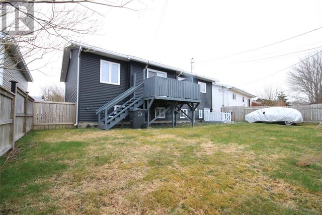 2 Edwards Pl, House other with 5 bedrooms, 2 bathrooms and null parking in Mount Pearl NL | Image 19