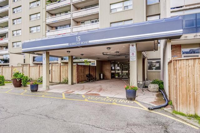 17 - 15 Albright Rd, Condo with 3 bedrooms, 2 bathrooms and 1 parking in Hamilton ON | Image 32