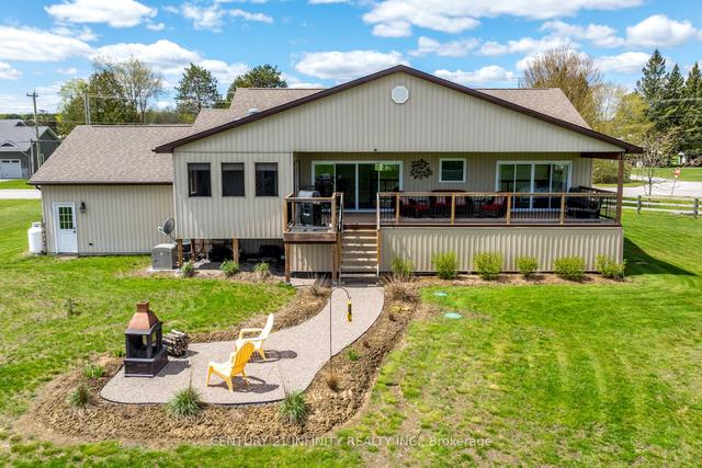 240 Burnt River Rd, House detached with 3 bedrooms, 3 bathrooms and 8 parking in Kawartha Lakes ON | Image 24