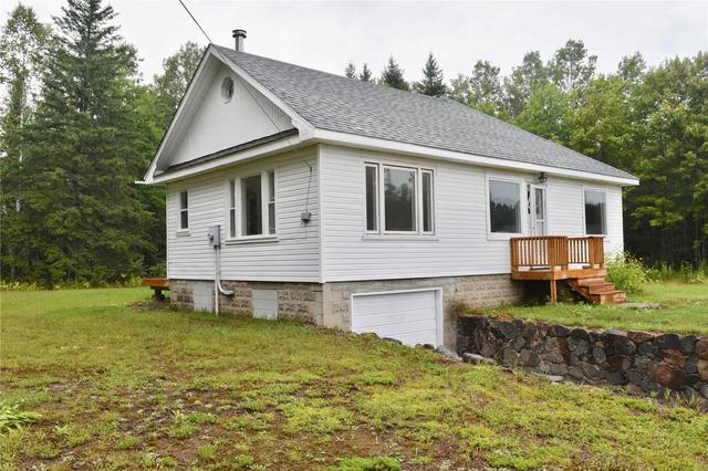 34927 Highway 62, House detached with 3 bedrooms, 1 bathrooms and 5 parking in Hastings Highlands ON | Image 16