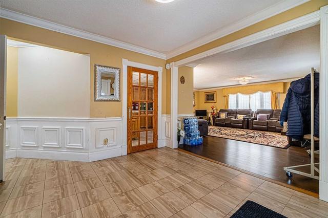 11255 Regional Road 25 Rd, House detached with 3 bedrooms, 4 bathrooms and 22 parking in Halton Hills ON | Image 35
