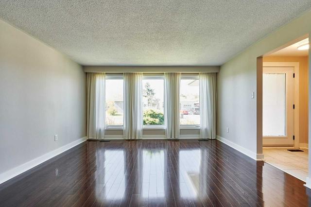 76 Amanda Dr, House detached with 3 bedrooms, 2 bathrooms and 3 parking in Toronto ON | Image 31