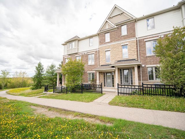 18 Soccavo Cres, Townhouse with 4 bedrooms, 4 bathrooms and 3 parking in Brampton ON | Image 26