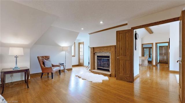 622 Coppercroft Crt, House detached with 5 bedrooms, 3 bathrooms and 8 parking in Waterloo ON | Image 21