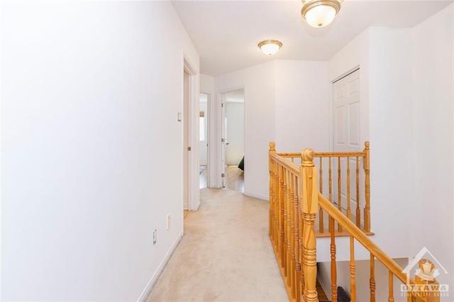 2066 Avenue P Ave, Townhouse with 3 bedrooms, 3 bathrooms and 3 parking in Ottawa ON | Image 16