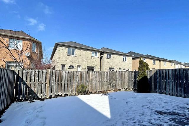 30 Florelle Dr, House attached with 3 bedrooms, 4 bathrooms and 3 parking in Markham ON | Image 29