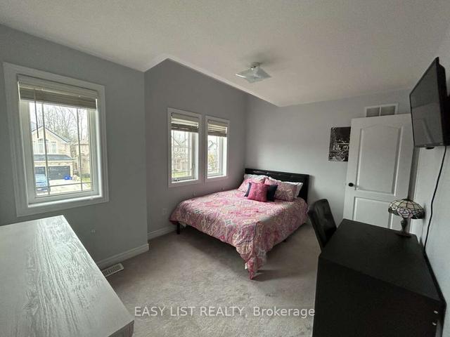 82 Barrett Ave, House detached with 4 bedrooms, 4 bathrooms and 4 parking in Brantford ON | Image 13