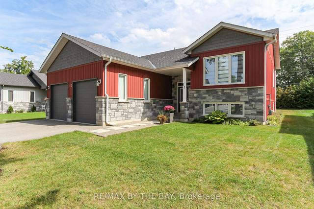 53 Edgewater Rd, House detached with 2 bedrooms, 3 bathrooms and 6 parking in Wasaga Beach ON | Image 35
