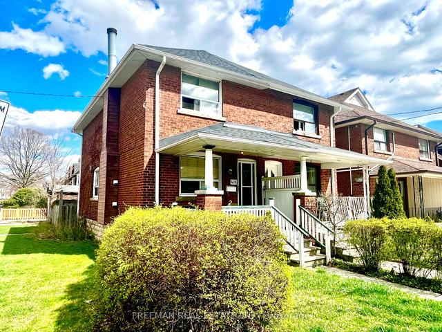 419 Christie St, House semidetached with 3 bedrooms, 2 bathrooms and 1 parking in Toronto ON | Image 1
