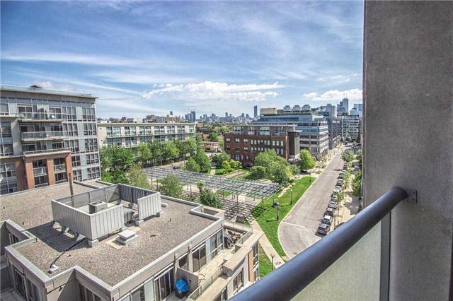 806 - 1 Shaw St, Condo with 1 bedrooms, 1 bathrooms and 1 parking in Toronto ON | Image 9