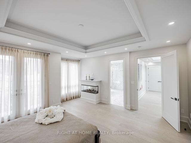 227 Renforth Dr, House detached with 4 bedrooms, 7 bathrooms and 5 parking in Toronto ON | Image 11