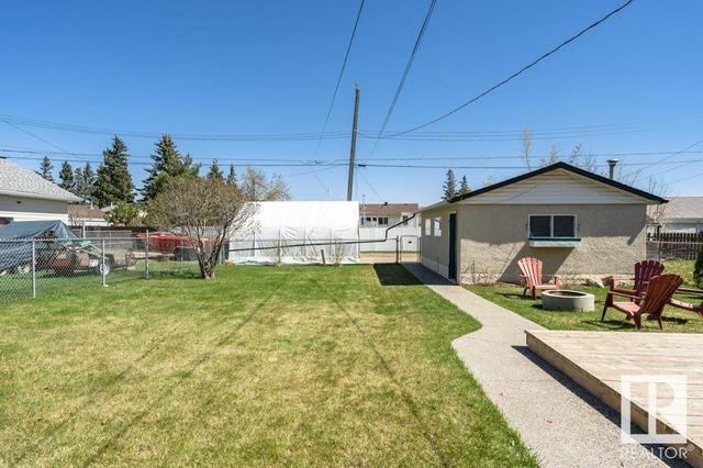 10561 163 St Nw, House detached with 5 bedrooms, 2 bathrooms and null parking in Edmonton AB | Image 42