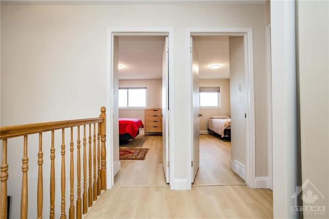 34 Huntview Private, Townhouse with 3 bedrooms, 4 bathrooms and 2 parking in Ottawa ON | Image 22