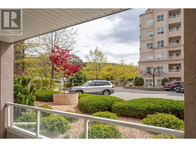 106 - 2245 Atkinson St, Condo with 2 bedrooms, 2 bathrooms and 1 parking in Penticton BC | Image 25