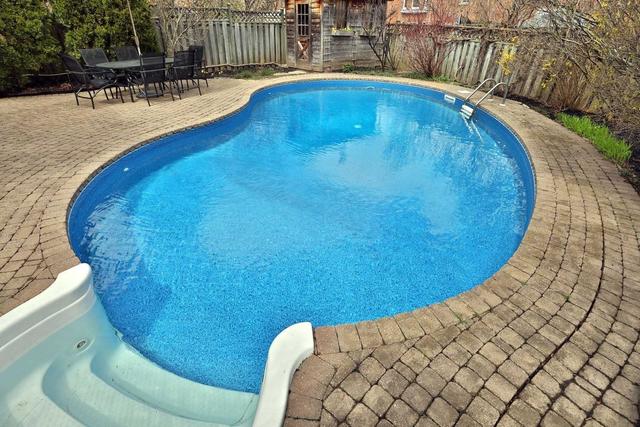 4165 Rossland Cres, House detached with 4 bedrooms, 4 bathrooms and 8 parking in Mississauga ON | Image 27