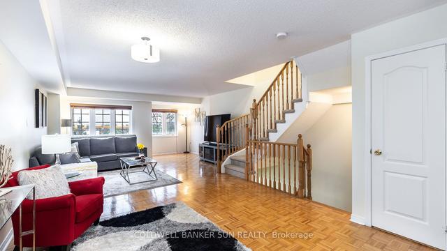 791 Candlestick Cir, House attached with 4 bedrooms, 4 bathrooms and 2 parking in Mississauga ON | Image 5