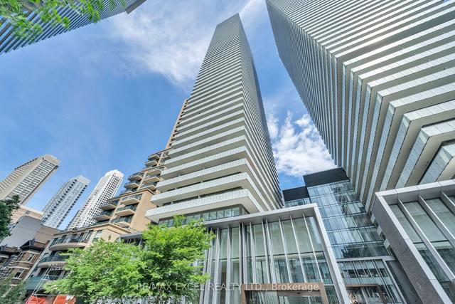 3706 - 42 Charles St E, Condo with 2 bedrooms, 1 bathrooms and 0 parking in Toronto ON | Image 12