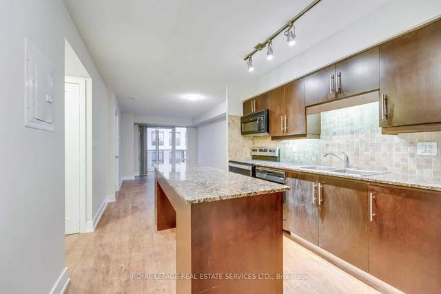 610 - 20 Blue Jays Way, Condo with 1 bedrooms, 1 bathrooms and 0 parking in Toronto ON | Image 2