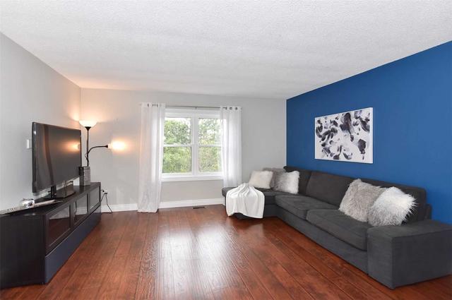 11 - 115 Main St S, Townhouse with 2 bedrooms, 2 bathrooms and 1 parking in Newmarket ON | Image 5