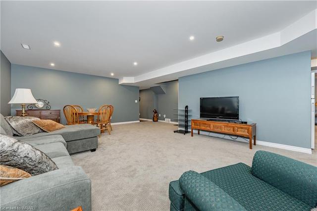 4 Cottonwood Cres, House detached with 6 bedrooms, 4 bathrooms and 6 parking in Cambridge ON | Image 33