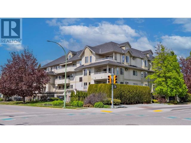 202 - 680 Doyle Avenue, Condo with 2 bedrooms, 2 bathrooms and 1 parking in Kelowna BC | Image 10
