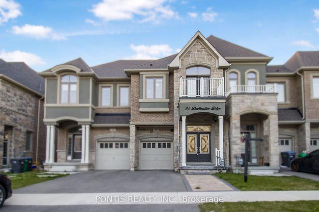 26 Dalbeattie Dr, House attached with 4 bedrooms, 3 bathrooms and 3 parking in Brampton ON | Image 1