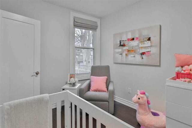 180 Withrow Ave, House semidetached with 3 bedrooms, 2 bathrooms and 2 parking in Toronto ON | Image 14